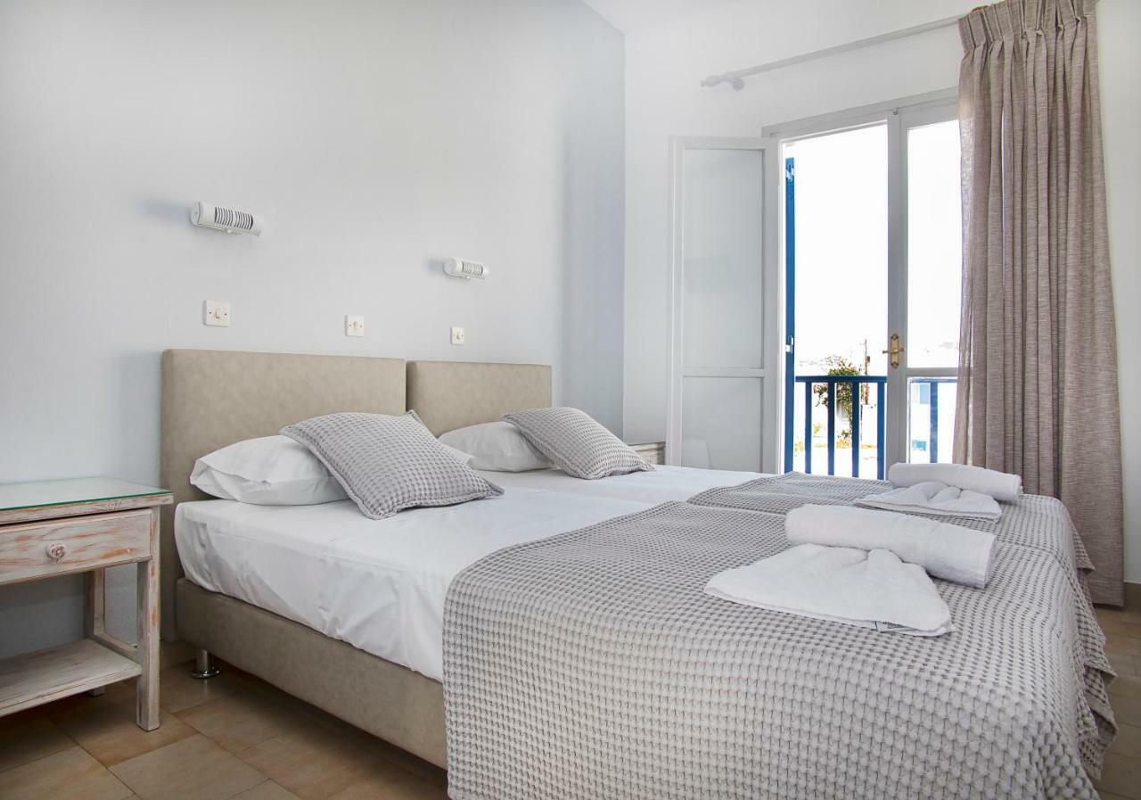Lalos Rooms Parikia  Exterior photo